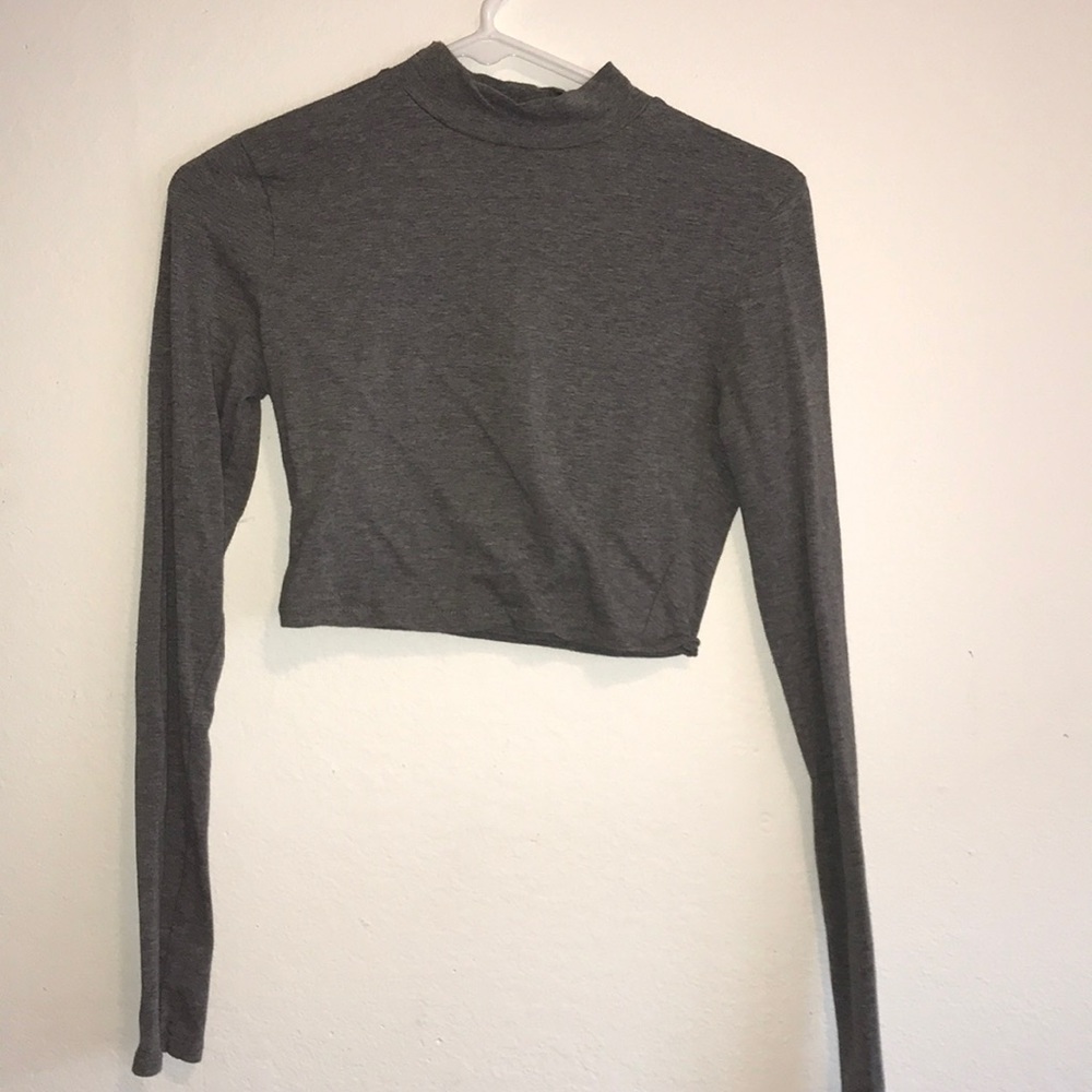Forever 21‼️ Long sleeve crop top!!
